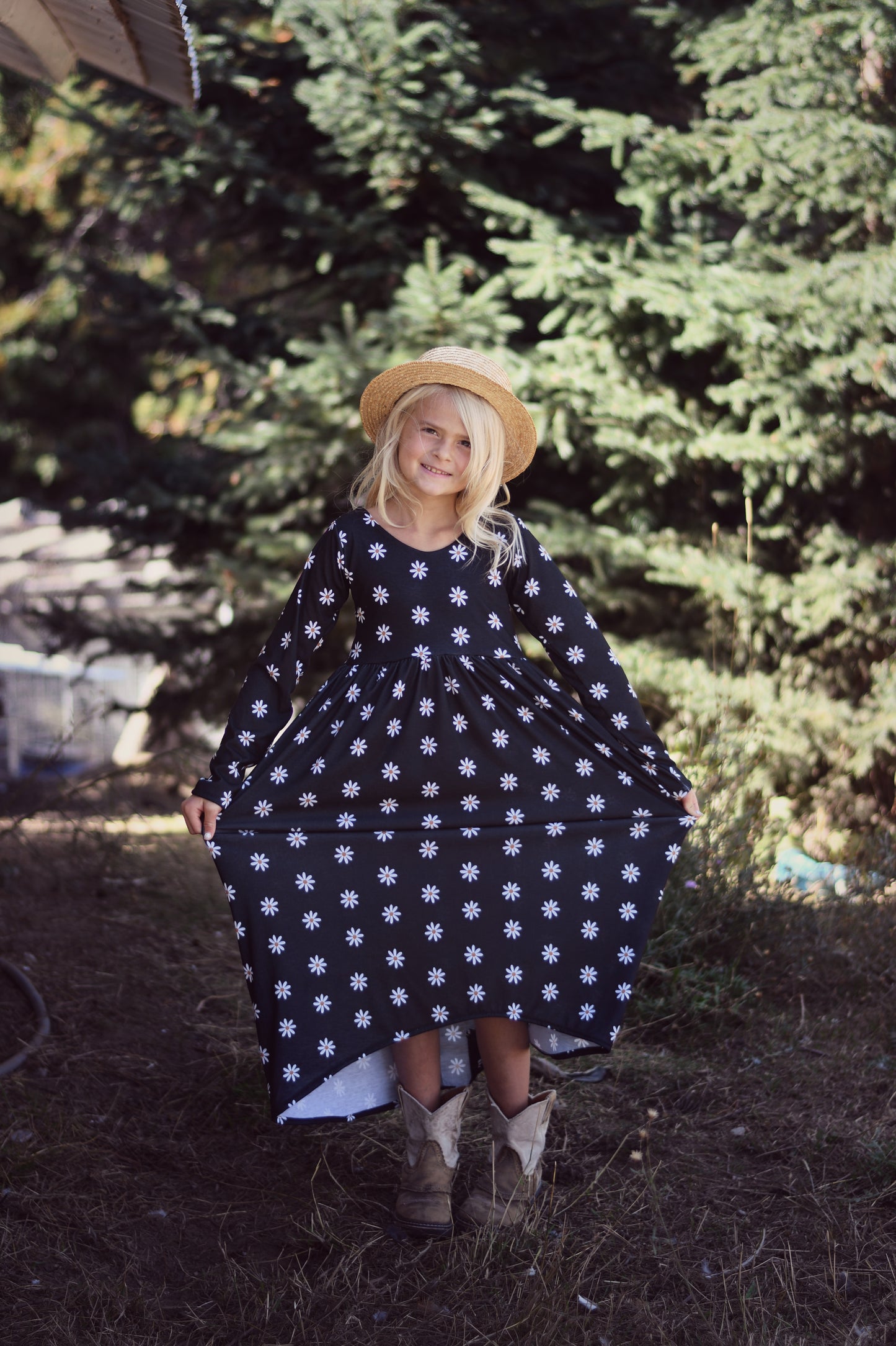 Dress - Black Daisy Floral PREORDER