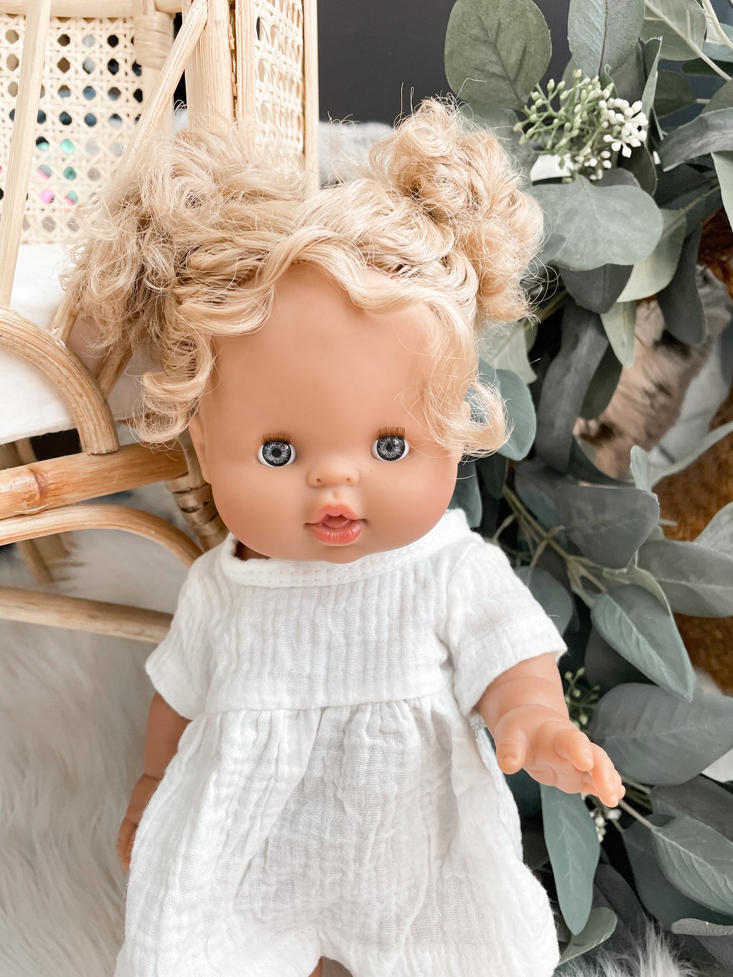 Louise - MK Girl Doll