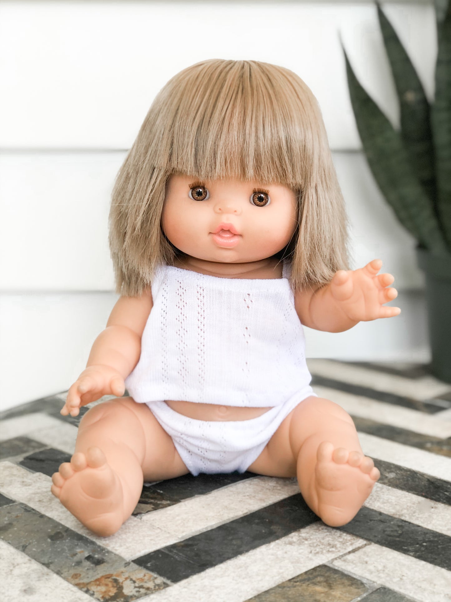 Zoe - MK Girl Doll