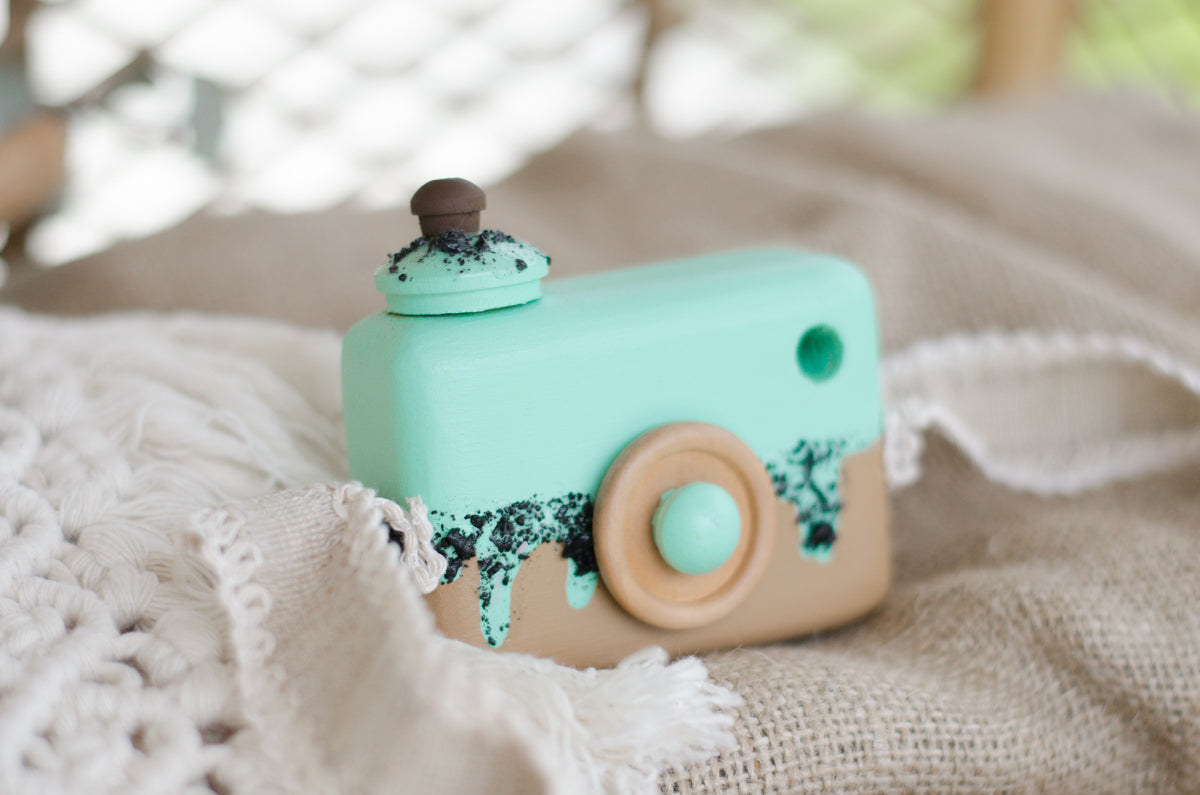 Wood Camera - Mint Ice cream