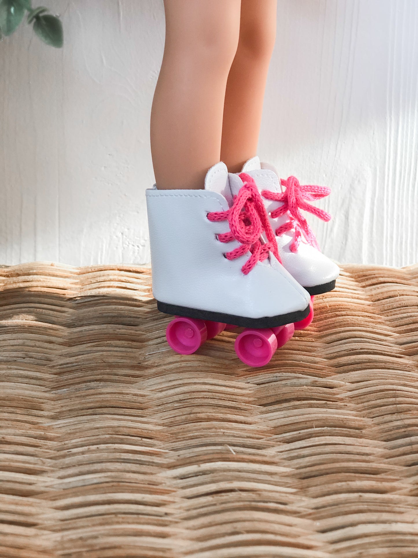 White/Pink Skates - Las Amigas Doll