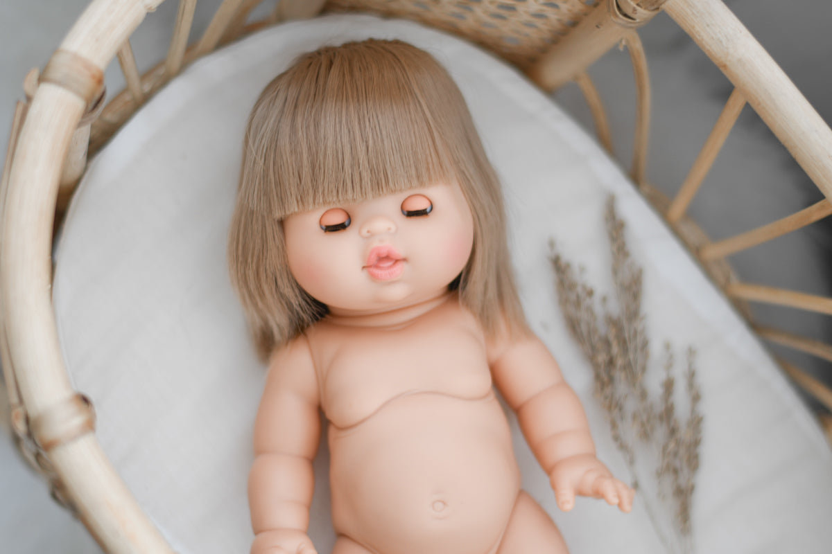 Sleepy Yze - PR Girl Doll