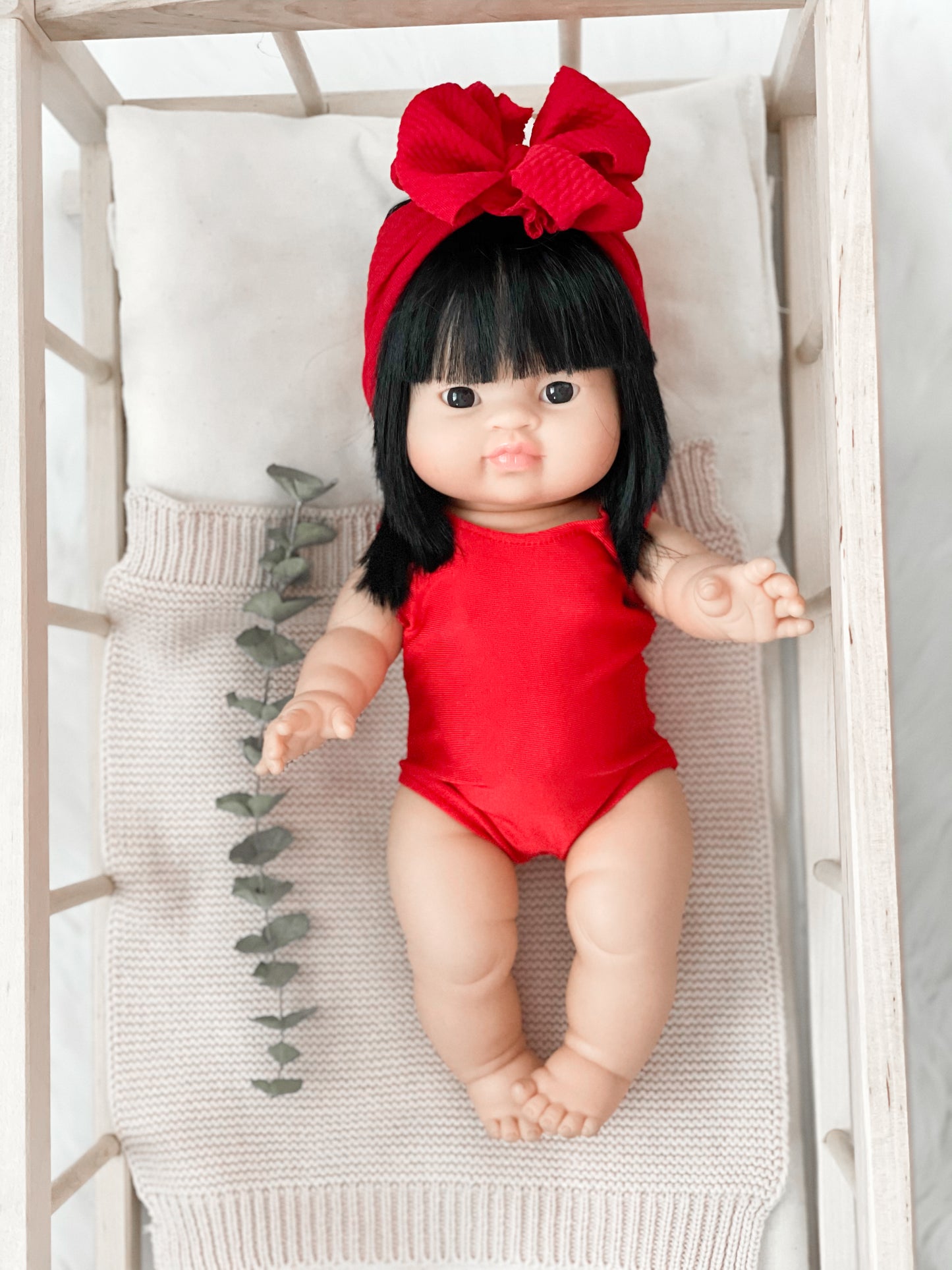 Solid Red Leo - DOLL
